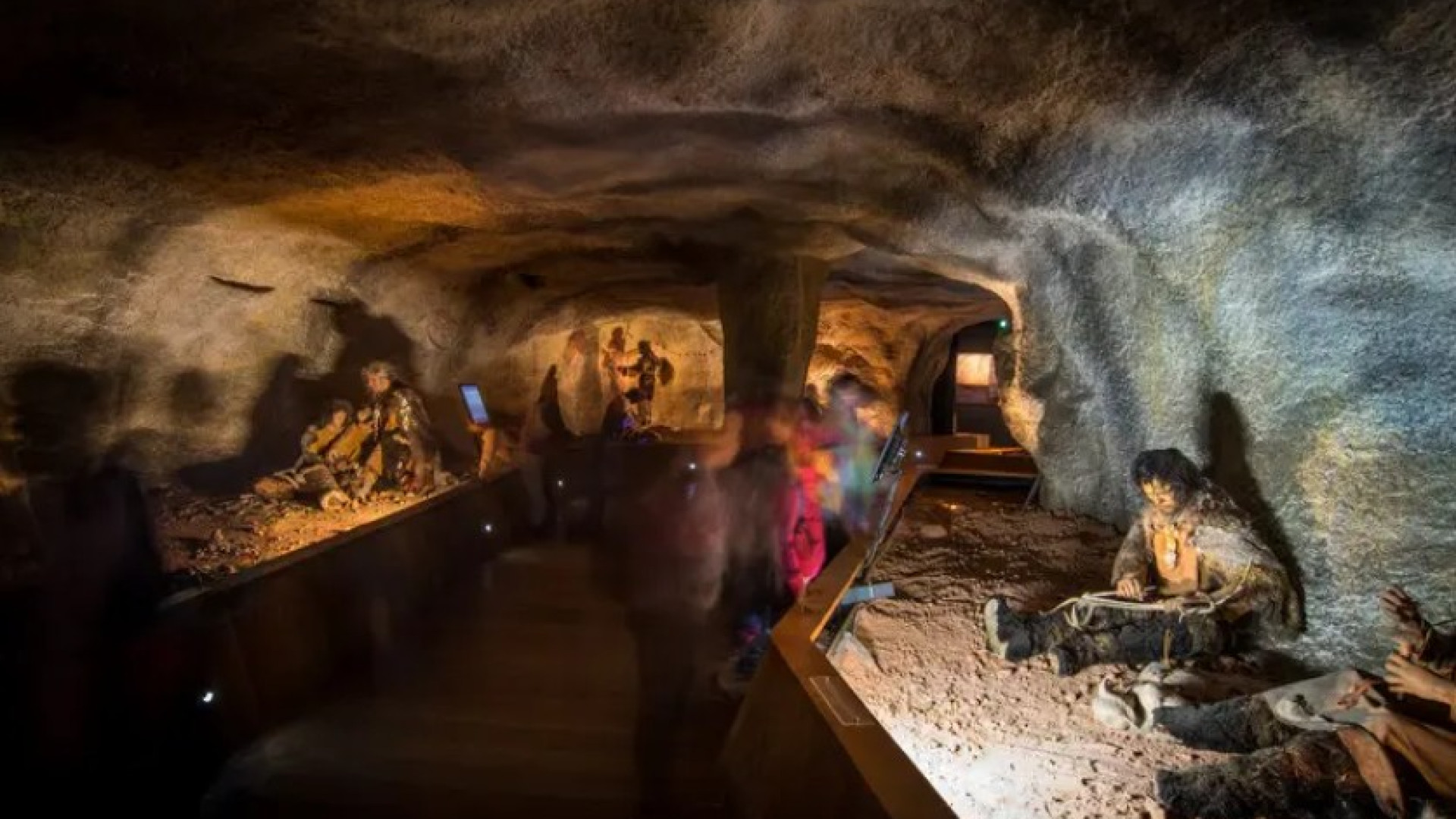 Week-end préhistorique en Dordogne : de Lascaux IV aux animaux du parc du Thot